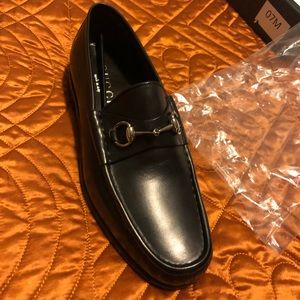 Authentic Gucci leather loafer. Men size 10 US.